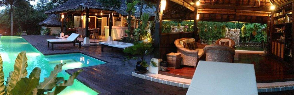 offener Wohn- Essbereich