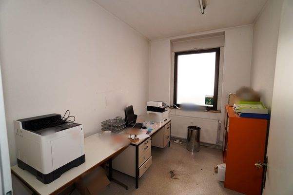 Büro  im OG