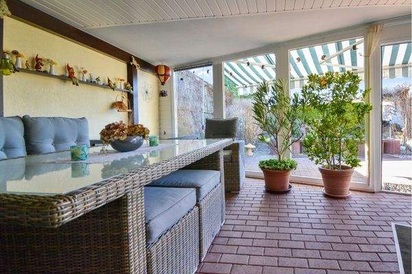 Wintergarten für gemütliches Beisammensein bei jed