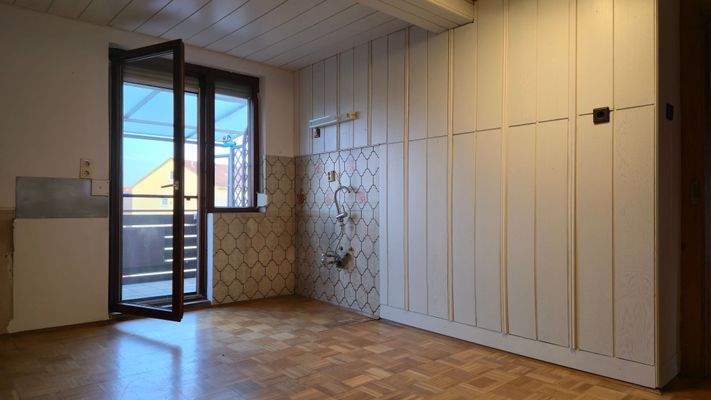 Küche mit Essbereich