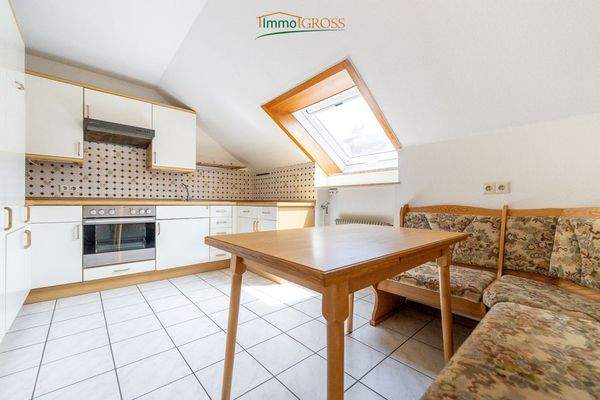 DG - Küche und Essbereich