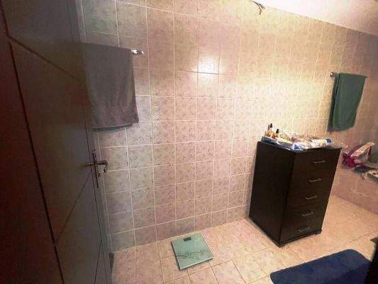 Südostkreta, Stavrochori: Schönes Steinhaus mit Berg- und Meerblick zu verkaufen