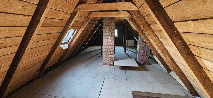 Dachboden mit Ausbaureserve