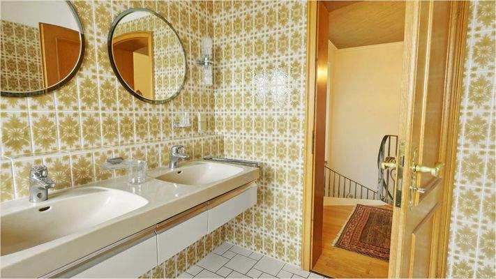 Peter Dondorf Immobilien - Badezimmer