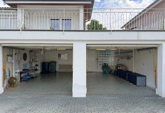 Doppelgarage