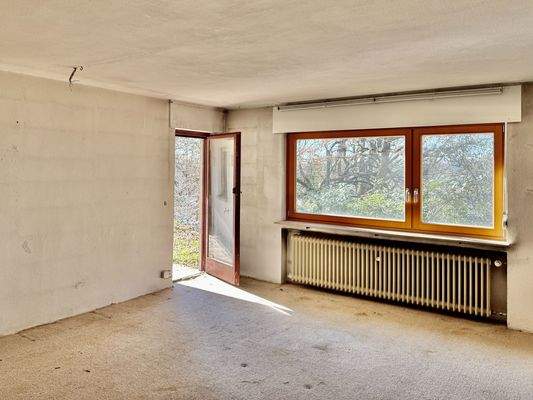 Ehemalige Bibliothek mit Zugang zu Terrasse und Garten