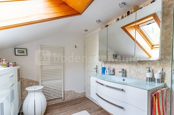 Badezimmer im OG