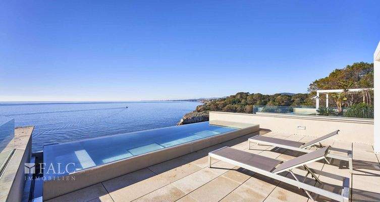 Wo Träume wahr werden- Villa in erster Meereslinie