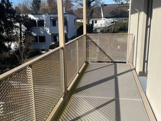 Balkon mit Ausrichtung nach Westen.