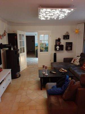 Wohnbereich mit Zugang zur Empfangsdiele