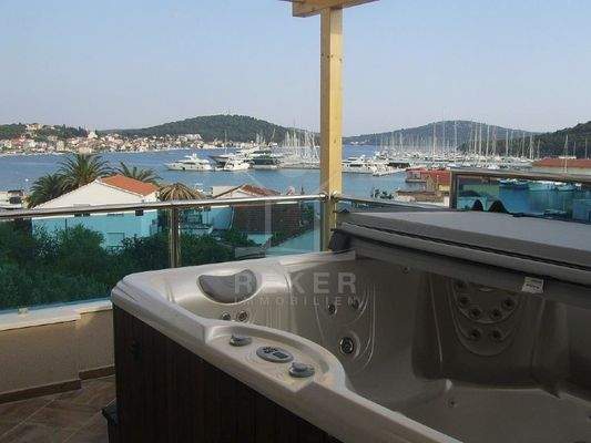 Traumhafte Verwöhnmomente mit grandiosem Meerblick