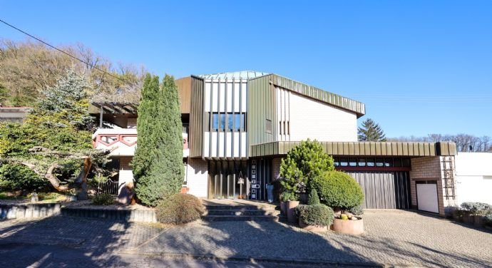 Saarlouis - Kreis „Architektenhaus in Waldrandlage“ provisionsfrei