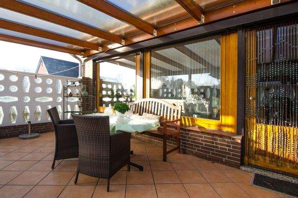 Überdachte Terrasse