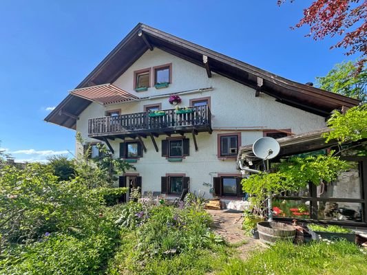 Hausansicht von Süd-Ost mit Seeblick