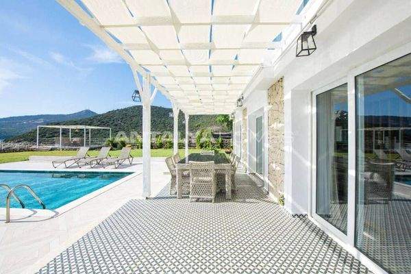 Seafront House with Private Pool in Kalkan Antalya