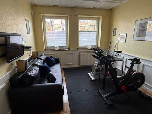 8 EG links Kinderzimmer