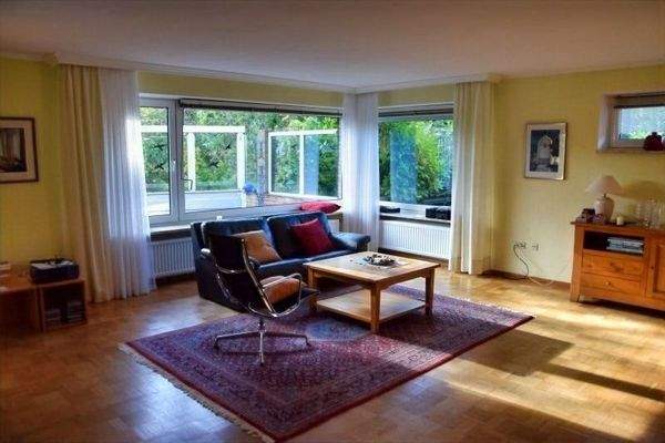 Heller und großzügiger Wohnbereich