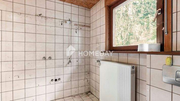 2. OG Badezimmer 1 1