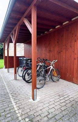 Fahrradstellplätze