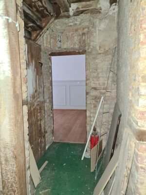 Ansicht: Reserve bzw. Ausbaufläche 4. OG - Blick Richtung Treppenhaus