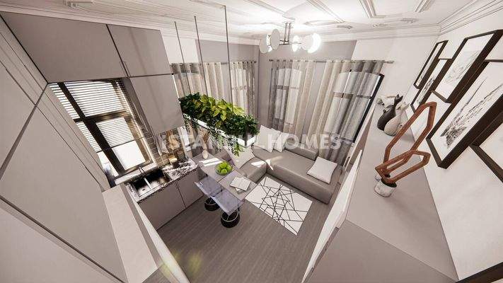 3-Storey Corner Building in Istanbul Fatih with a Store