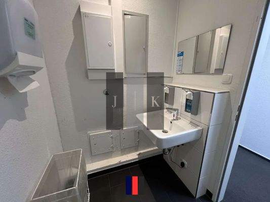 Sanitär Innenansicht 2