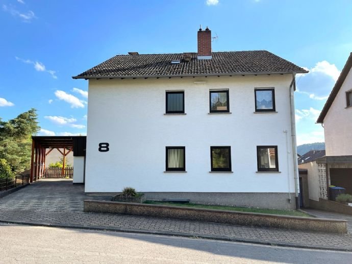 Sehr schönes Zweifamilienhaus in Dillingen