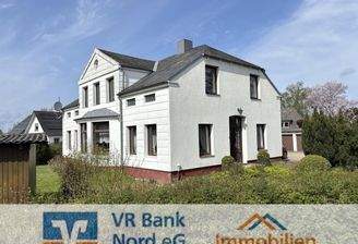 imposante Südansicht des Hauses