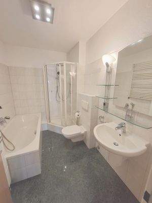 Gemeinschaftsbadezimmer