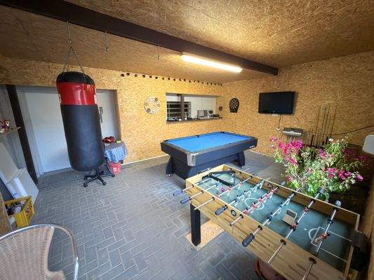 Hobby- u. Spielzimmer