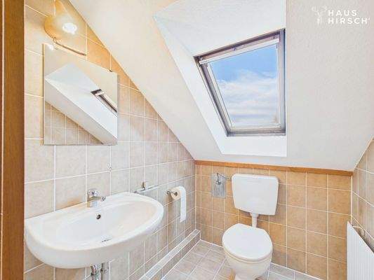 1. OG Gäste-Toilette