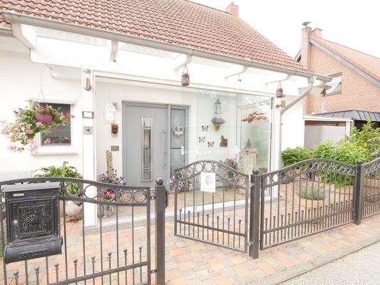 Eingangsbereich mit Windfang