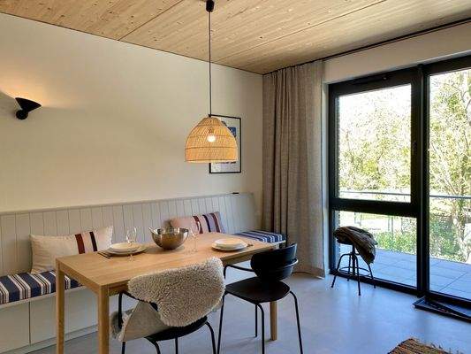Wohn- Essplatz