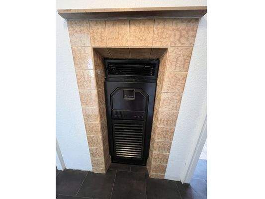 Gasofen im Flur und Dachkammer_1