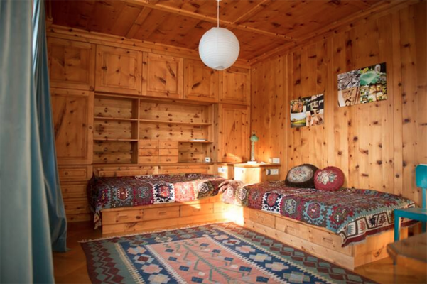 Bedroom 3 - stone pine