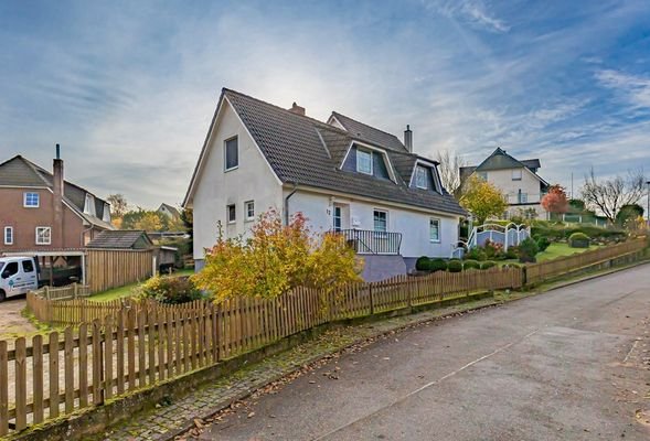 Zweifamilienhaus