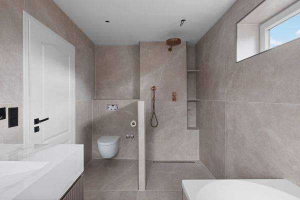 Vollbad im Erdgeschoss Nr.2