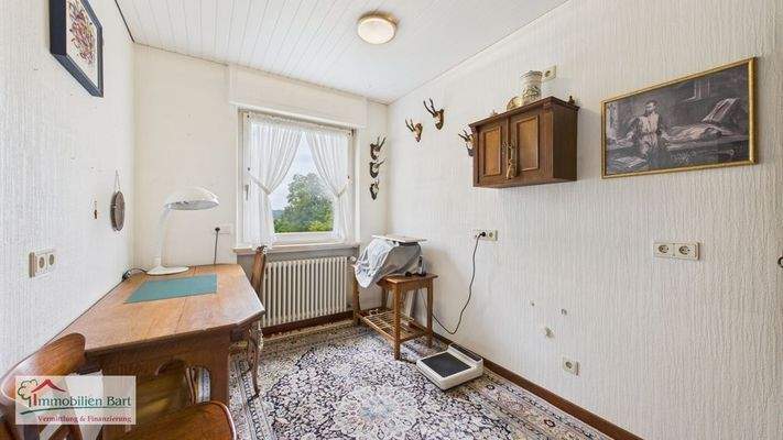 Büro/Schlafzimmer OG(Küche möglich)
