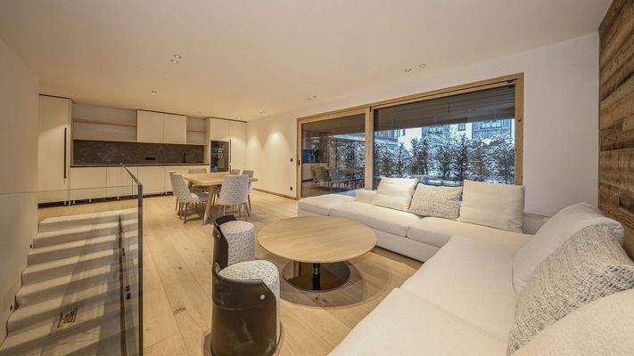 KITZIMMO-Elegante Erdgeschossmaisonette nahe dem Skilift kaufen - Immobilien Kitzbühel.