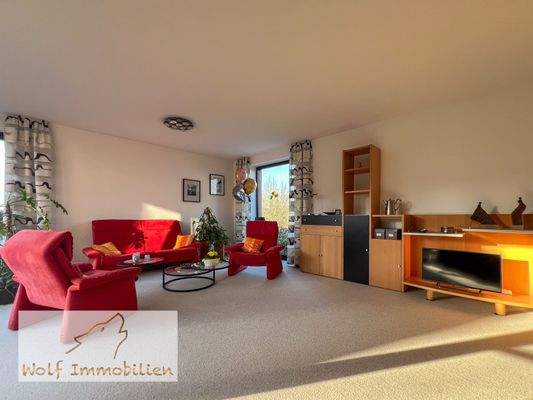 Weitläufiges Wohnzimmer