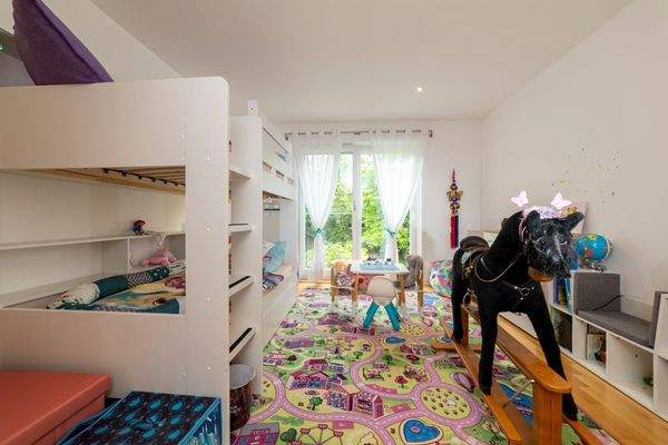 Kinder-/Gästezimmer