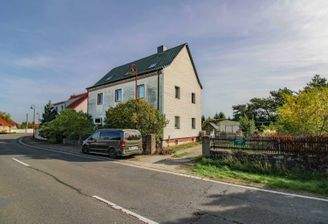 Hausansicht Straße