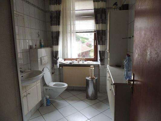 Badezimmer im Obergeschoss