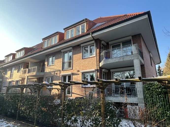 PROVISIONSFREI für den Käufer - vermietete 3 Zimmer Maisonette EG-Wohnung in schöner Lage von Schnelsen