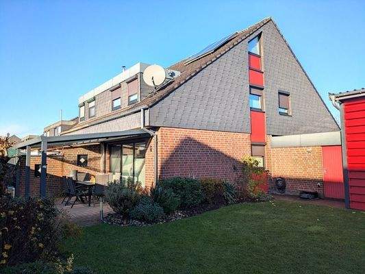 Terrassen - und Seitenansicht