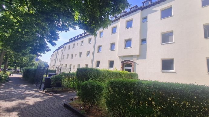 ***Neu renovierte 3-Raumwohnung, mit Balkon zu vermieten***