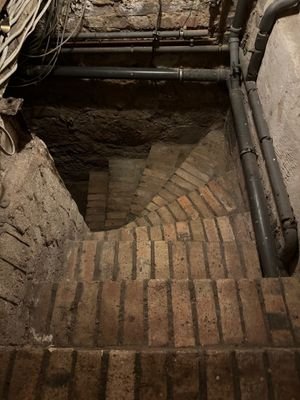 Kellertreppe