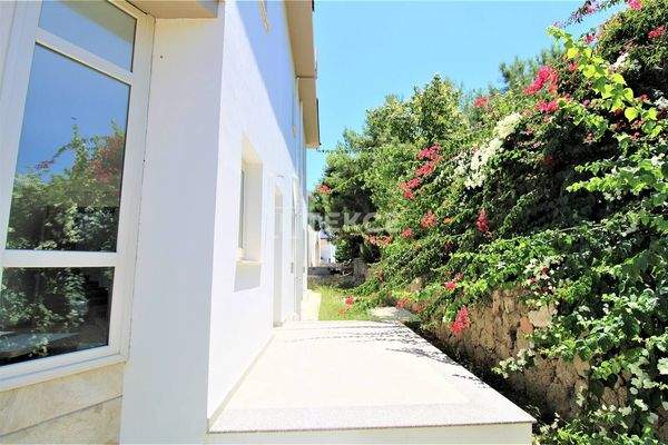 Detached Villa Close to the Sea in North Cyprus Girne
