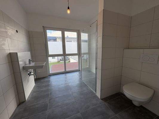 Badezimmer 1. OG Nr. 1