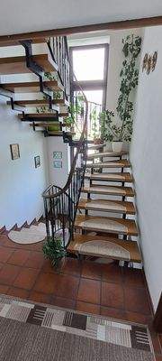 Treppen zu OG